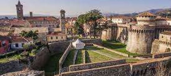 6-salle Maison à Sarzana, Italy No. 194098 77
