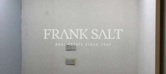 Ladenlokal in Victoria, Malta, Nr. 11973 3