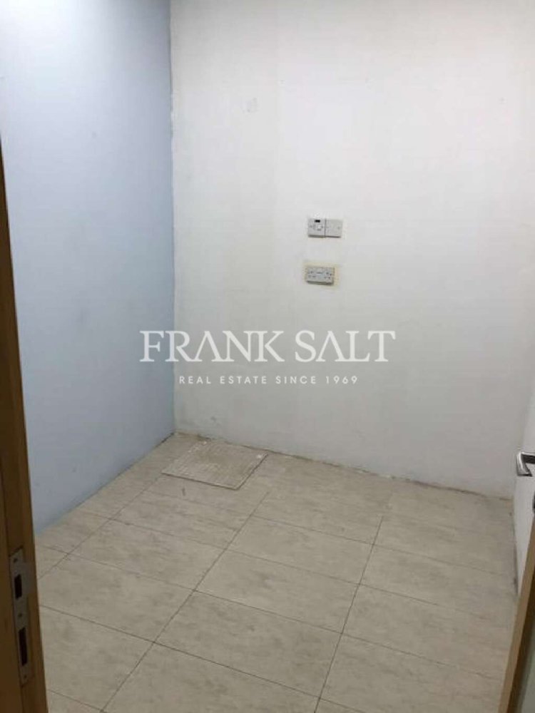 Ladenlokal in Victoria, Malta, Nr. 11973