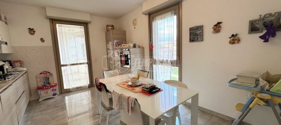2 Schlafzimmer Wohnung in Piacenza, Italy, Nr. 149885 9
