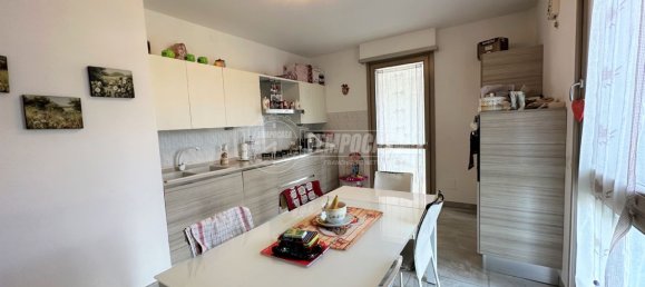 2 Schlafzimmer Wohnung in Piacenza, Italy, Nr. 149885 6