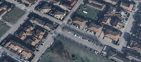 4 Schlafzimmer Wohnung in Cento, Italy, Nr. 321433 10