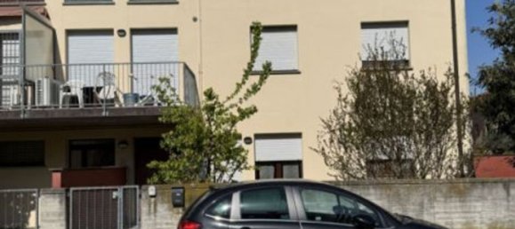 4 Schlafzimmer Wohnung in Cento, Italy, Nr. 321433 3