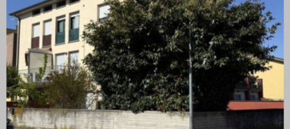 4 Schlafzimmer Wohnung in Cento, Italy, Nr. 321433 12