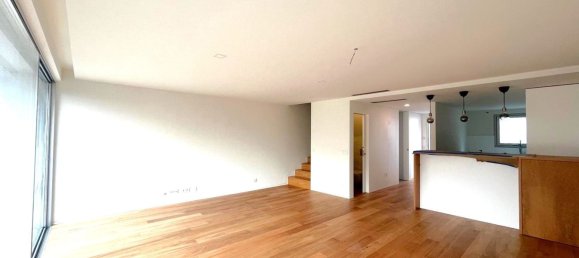 4 bedrooms House in Porto, Portugal No. 121762 8