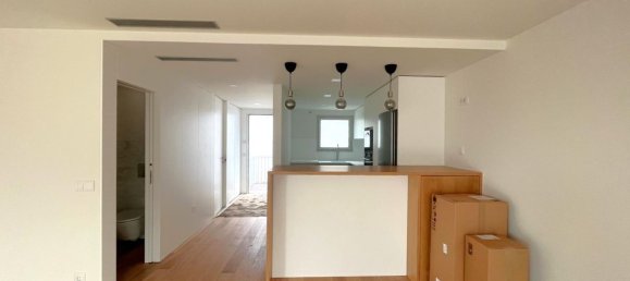 4 bedrooms House in Porto, Portugal No. 121762 7