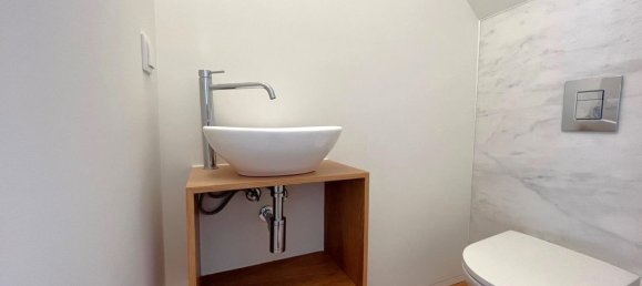 4 bedrooms House in Porto, Portugal No. 121762 3