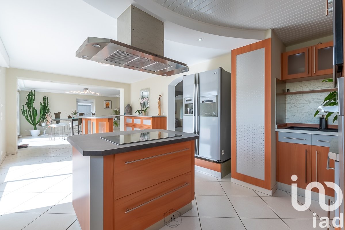 Casa de 4 dormitorios en Sainte-Barbe, France No. 231134