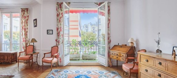 4 bedrooms Apartment in Paris, France No. 351596 2