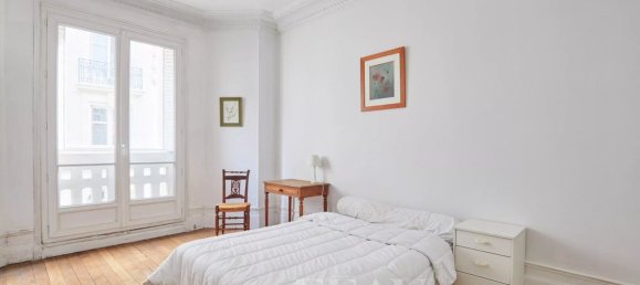 4 bedrooms Apartment in Paris, France No. 351596 15