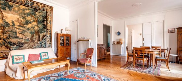 4 bedrooms Apartment in Paris, France No. 351596 9
