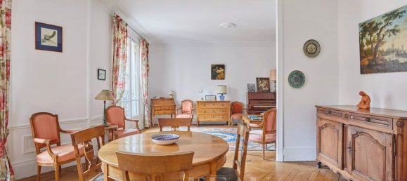 4 bedrooms Apartment in Paris, France No. 351596 7