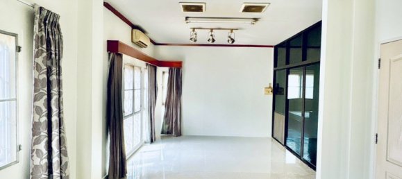 Moradia T4 em Pattaya, Thailand N.º 70039 5