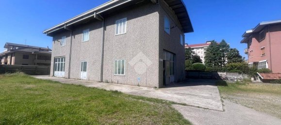 Studio in Varedo, Italy No. 260286 3