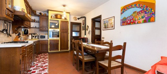 Дом с 3 комнатами в Демонте, Италия № 260553 4