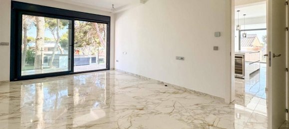 4 Schlafzimmer Haus in Torrevieja, Spain, Nr. 185970 26