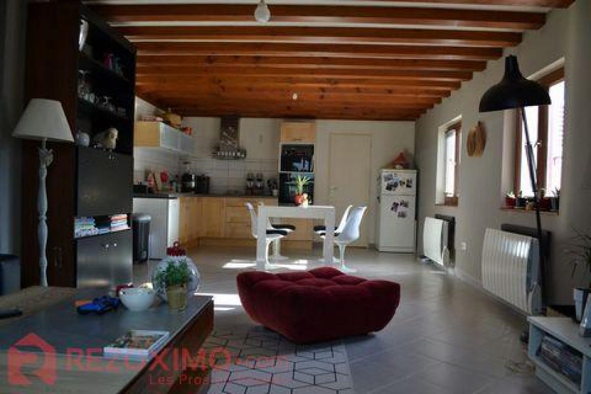 2 bedrooms Condo in Bonneville, France No. 37395