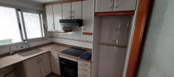 3 bedrooms Apartment in Manises, Spain No. 149376 5