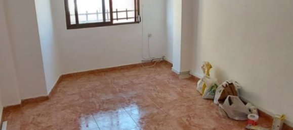 3 bedrooms Apartment in Manises, Spain No. 149376 7