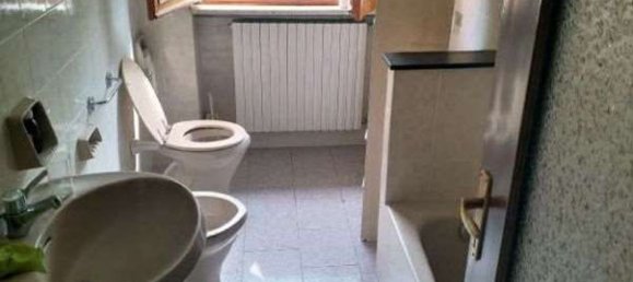 99-salle Maison à Besnate, Italy No. 187566 23