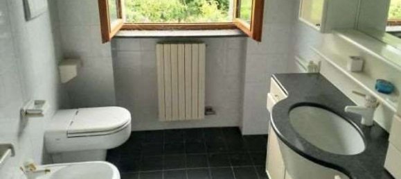 99-salle Maison à Besnate, Italy No. 187566 46