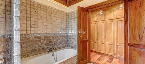 4 bedrooms House in Vilaflor, Spain No. 29766 38