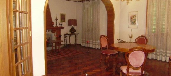 Casa de 10 divisões em Foiano della Chiana, Italy N.º 228336 4