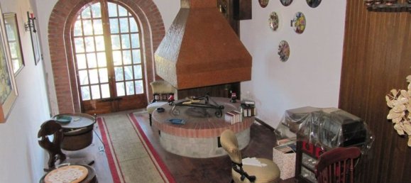 Casa de 10 divisões em Foiano della Chiana, Italy N.º 228336 7