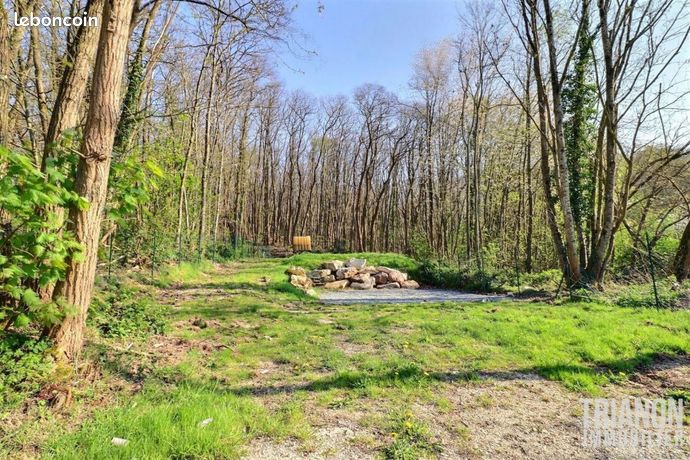 Grundstück in Les Clayes-sous-Bois, France 590m², Nr. 279305