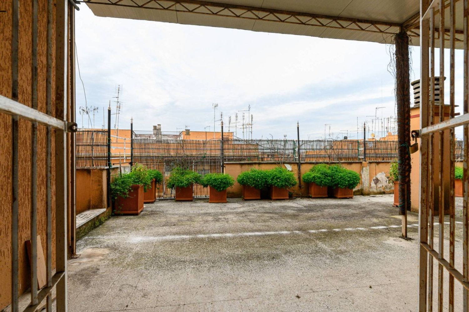 Ático de 1 dormitorio en Rome, Italy No. 330706