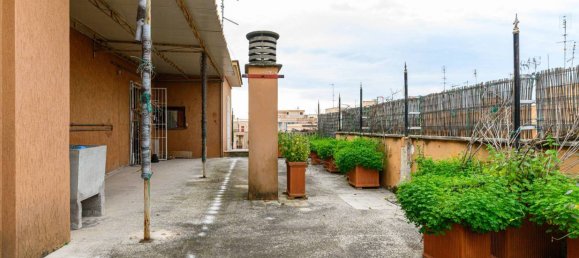 Ático de 1 dormitorio en Rome, Italy No. 330706 17