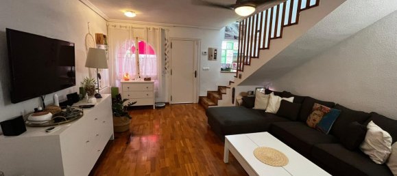 Bungalow de 3 dormitorios en Alicante, Spain No. 4528 8