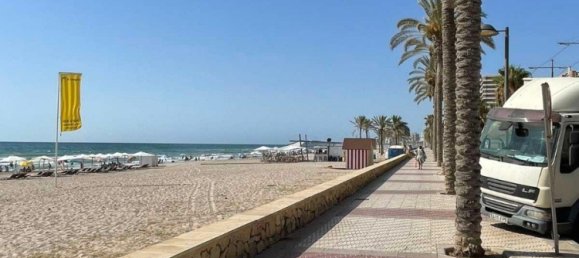 Bungalow de 3 dormitorios en Alicante, Spain No. 4528 3