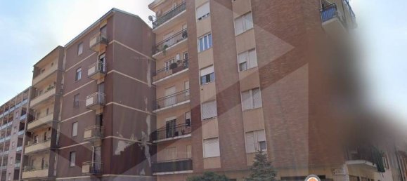 3 rooms Apartment in Sesto San Giovanni, Italy No. 29317 4