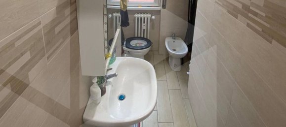 3 rooms Apartment in Sesto San Giovanni, Italy No. 29317 8