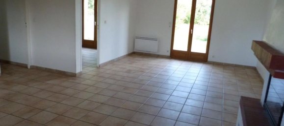 3 chambres Maison à Vierzon, France No. 49051 5