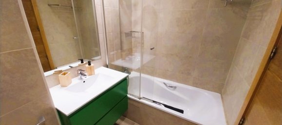 1 bedroom Apartment in Madrid, Spain No. 187305 13