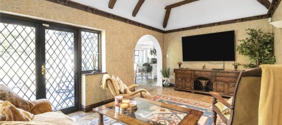 5 bedrooms House in Hadley Wood, United Kingdom No. 6571 24