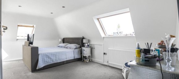 5 bedrooms House in Hadley Wood, United Kingdom No. 6571 39