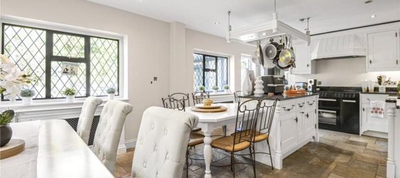 5 bedrooms House in Hadley Wood, United Kingdom No. 6571 18