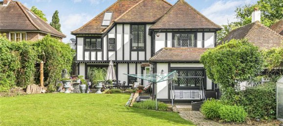 5 bedrooms House in Hadley Wood, United Kingdom No. 6571 70