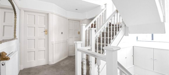 5 bedrooms House in Hadley Wood, United Kingdom No. 6571 56