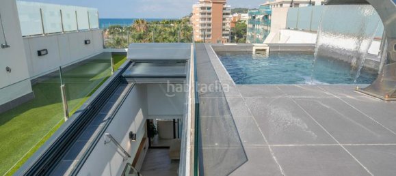 Ático de 3 dormitorios en Pineda de Mar, Spain No. 187638 9