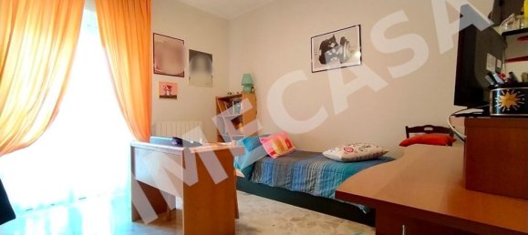 4 rooms Apartment in Valenzano, Italy No. 173181 3