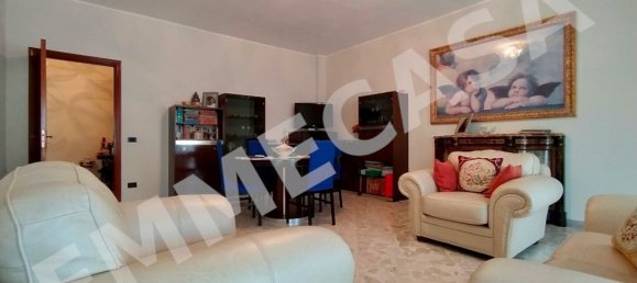 4 rooms Apartment in Valenzano, Italy No. 173181 4