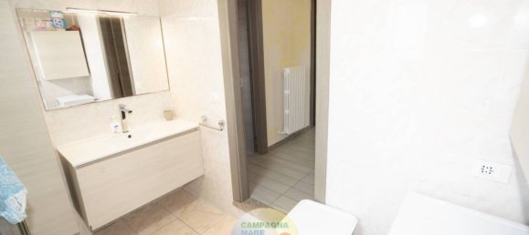 6 bedrooms House in Lagosanto, Italy No. 306179 42