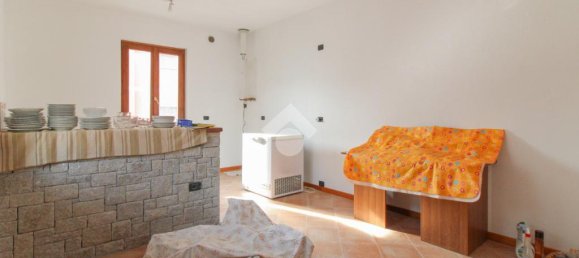 4 bedrooms Villa in Vestone, Italy No. 378827 18