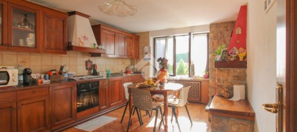4 bedrooms Villa in Vestone, Italy No. 378827 3