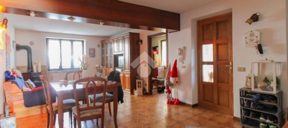 4 bedrooms Villa in Vestone, Italy No. 378827 2