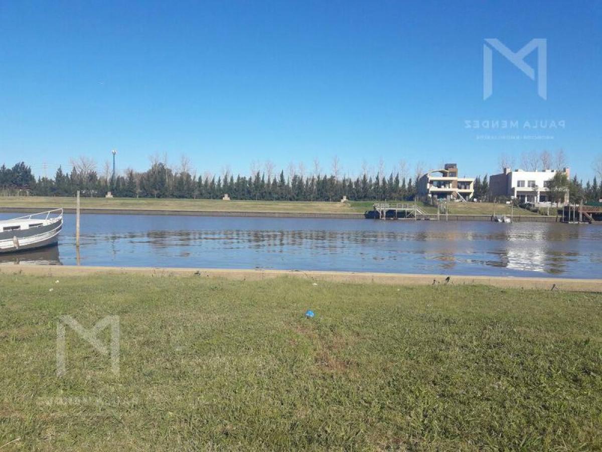 Terreno em Tigre, Argentina N.º 47833